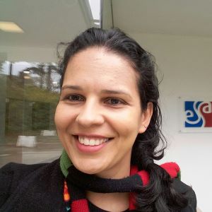 Caroline de Oliveira Alves