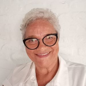 Maria Lúcia Pinto Leal